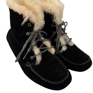 Ugg Chickaree Women’s Black Boots, Size 6